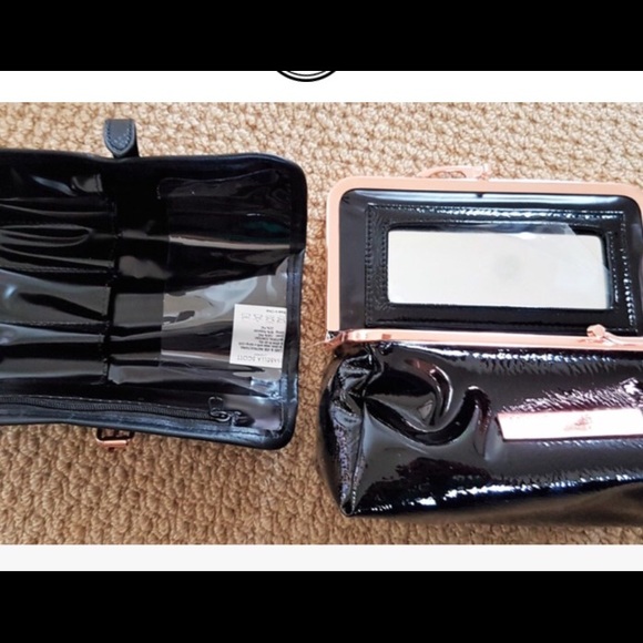 SEARCHING FOR ISABELLA SCOTT SYDNEY COSMETIC CASE - Picture 4 of 8